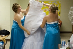 Bridesmaids-Helping-Bride-Dress