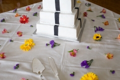 Wedding-Cake-Flowers